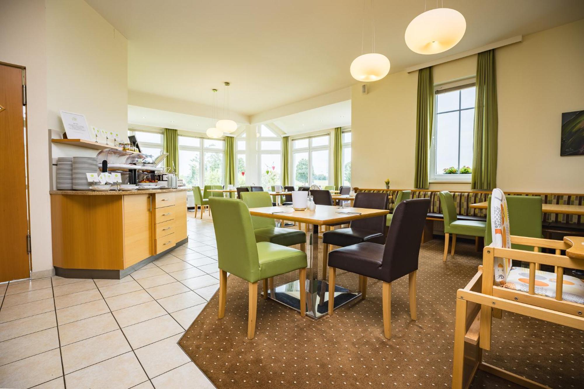 Pension Sonnengarten & Therme Included - Auch Am An- & Abreisetag! ลุทซ์มันน์บวร์ก ภายนอก รูปภาพ